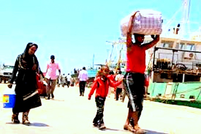 A Ship Carrying new evacuees  Yemeni Refugees Docks At Bosaso.