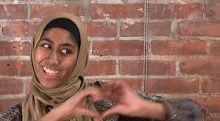 Muslim Girls Making Change spread messages through poetry.