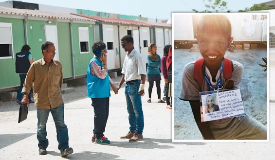 Unicef Awards 13 year old Somali Refugee that speaks 6 languages.